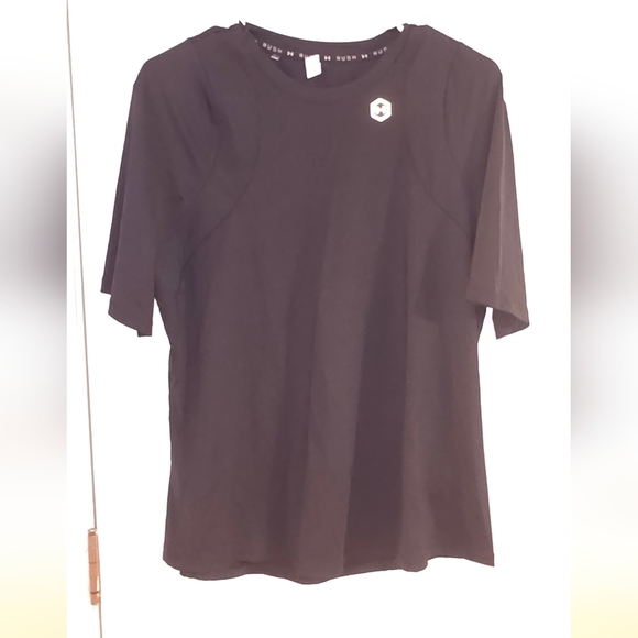 NWOT Under Armour Black Short Sleeve Tee - Picture 1 of 1